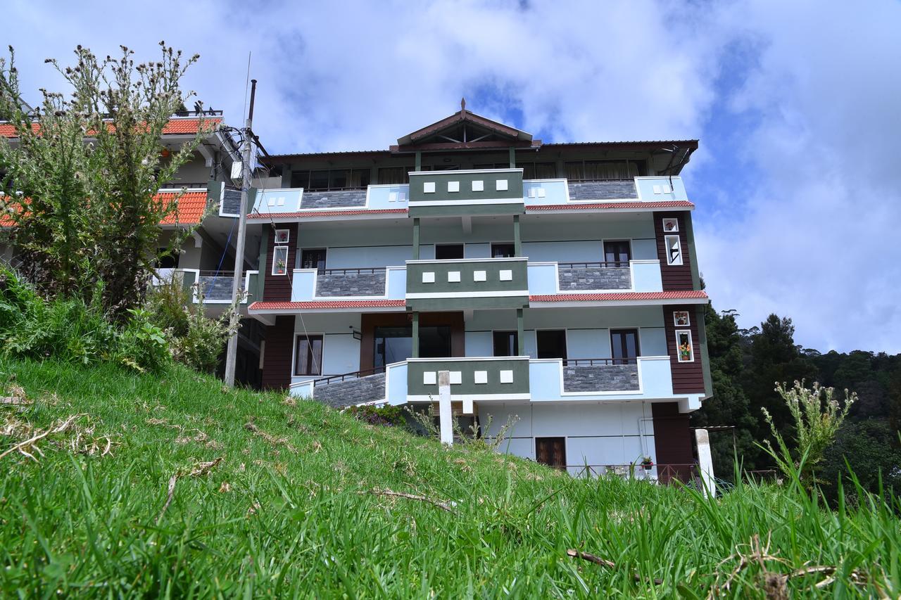 Отель Ezhil Residency Кодайканал Экстерьер фото